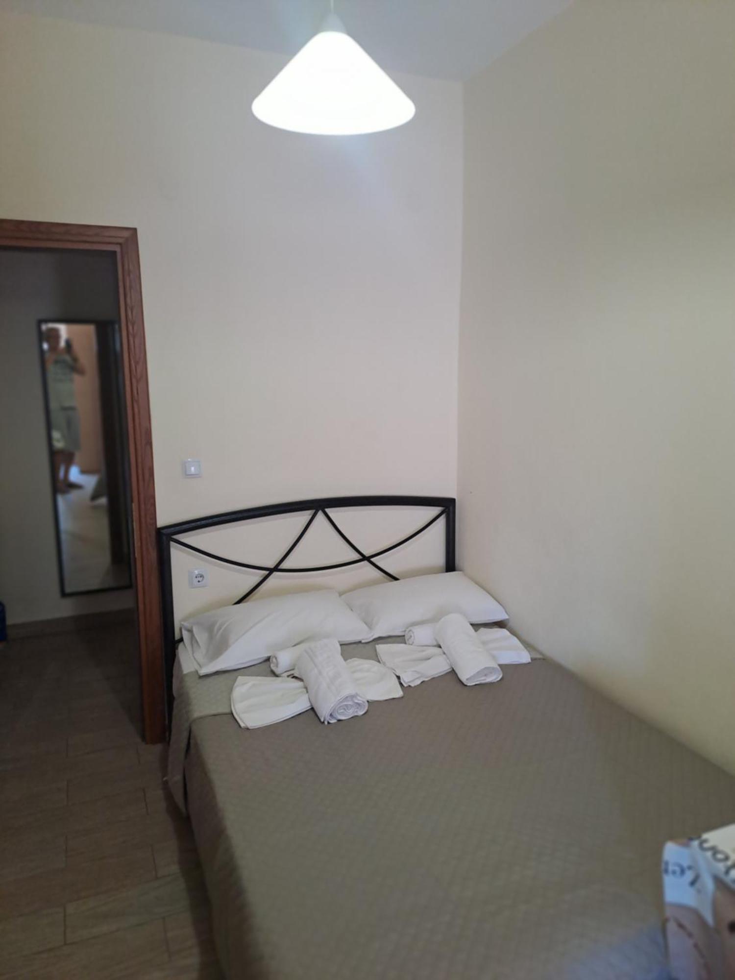 Ferienwohnung Diolkos 2 Nea Roda Zimmer foto