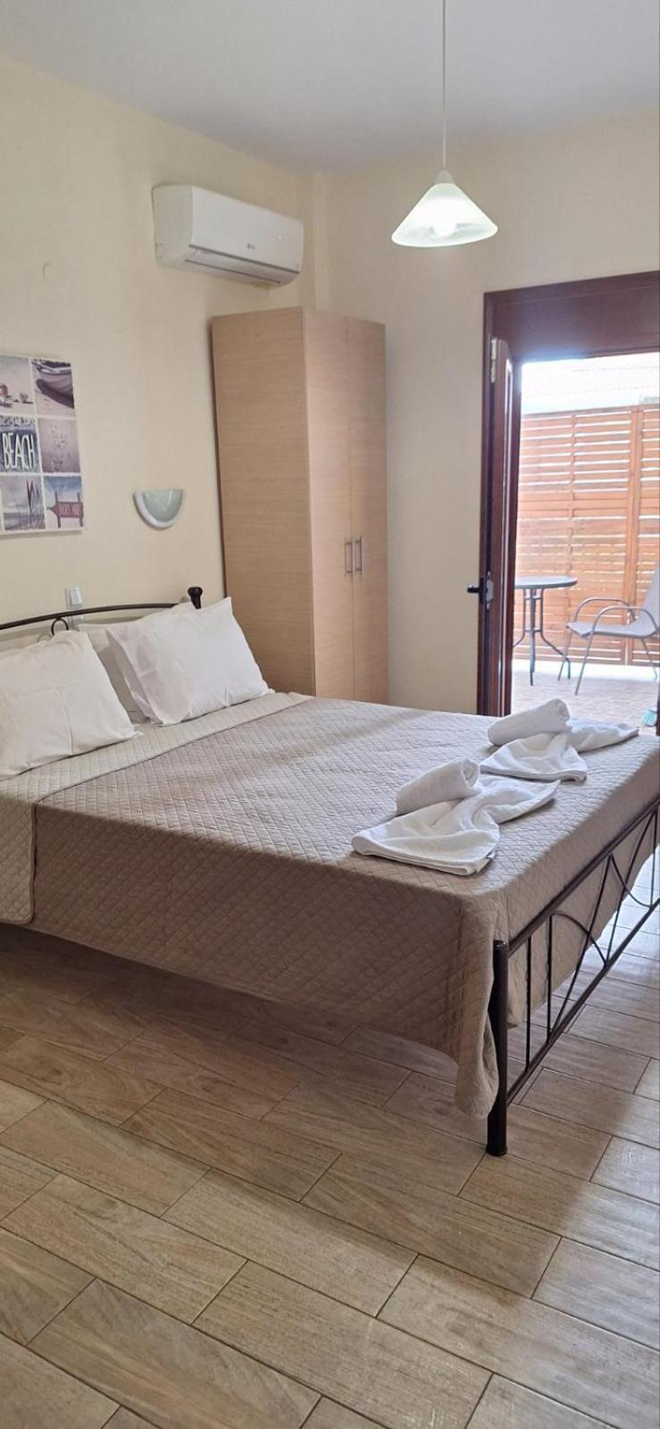 Ferienwohnung Diolkos 2 Nea Roda Zimmer foto