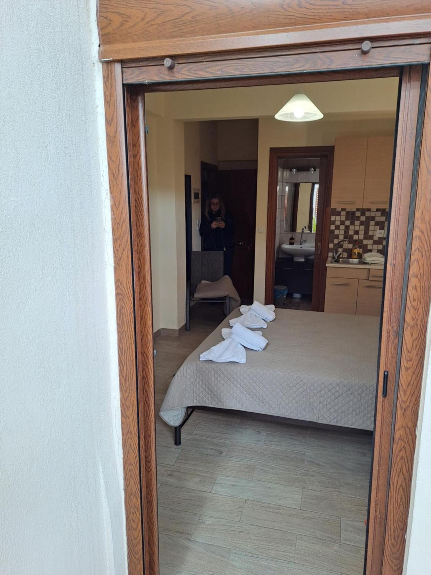 Ferienwohnung Diolkos 2 Nea Roda Exterior foto